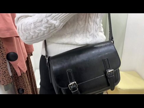❤️ Montaj odasında bir yapay penis ile genç orospu FeralBerry kamu mastürbasyon ️❌ Porno vk bizde ️❤