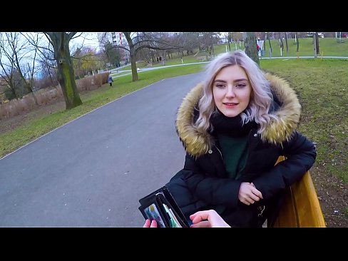 ❤️ Para için bir yabancının sıcak boşalmasını yutar - parkta Eva Elfie tarafından oral seks ️❌ Porno vk bizde ️❤